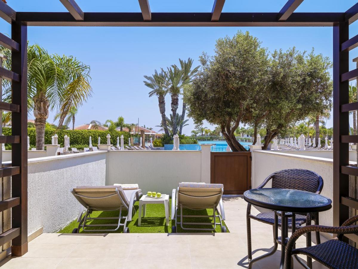 Olympic Lagoon Resort Ayia Napa Esterno foto