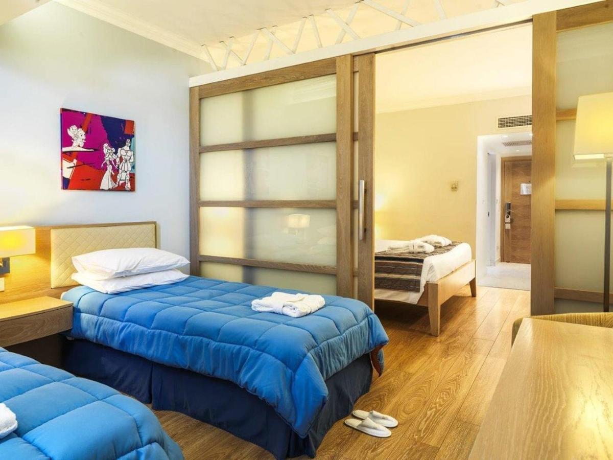 Olympic Lagoon Resort Ayia Napa Esterno foto